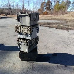 21x15 Plastic Crates With Bracket Lids