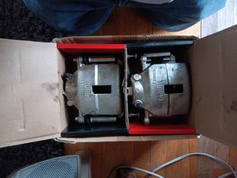 Brake Calipers PT Cruiser Turbo1