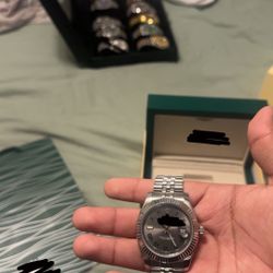 Men’s Luxury Watch