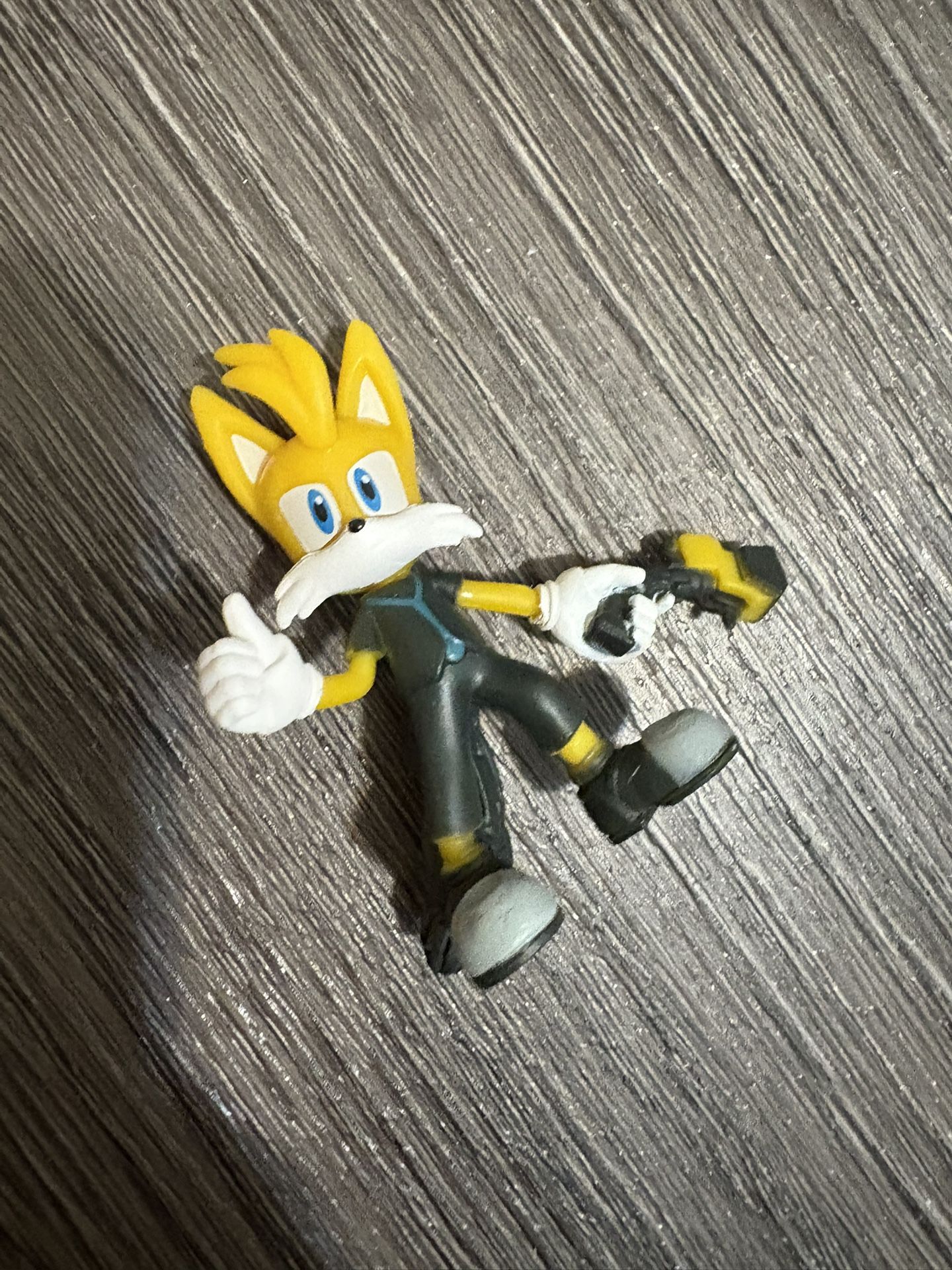 Prime Tails Figure