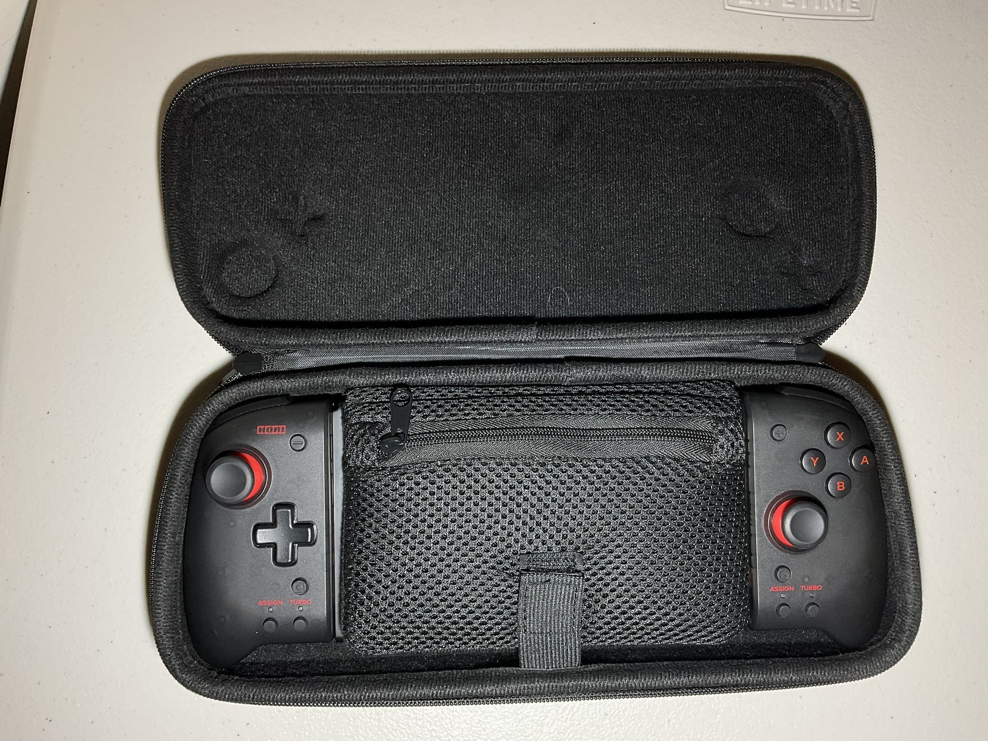 Hori Nintendo Switch Split Pad Pro With Case