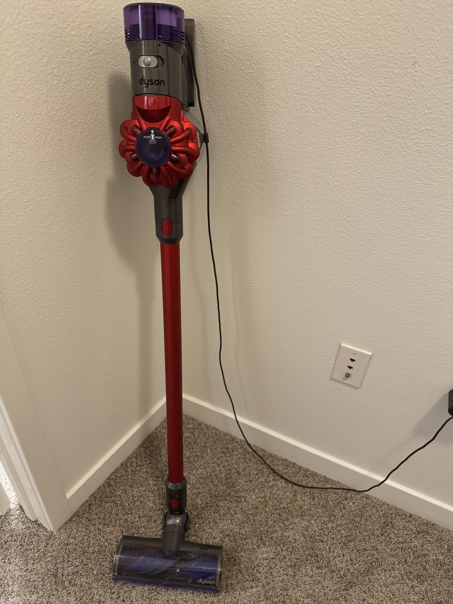 Dyson Vacuum Cleaner