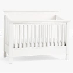 Pottery Barn Larkin 4-in-1 Convertible Crib With Mattress 