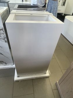 New Porcelain Sinks