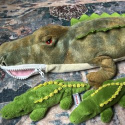 Alligator Stuffed Toy With Baby Alligators 