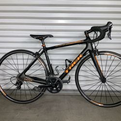 Bicycles trek 52cm Carbon road bike Emonda.