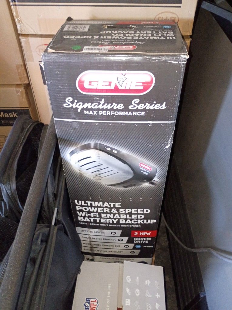 Genie Garage Door Opener 
