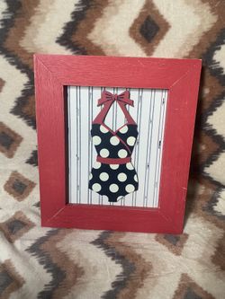 Bathing suit picture frame