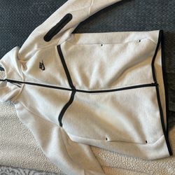 White Oatmeal Nike Tech