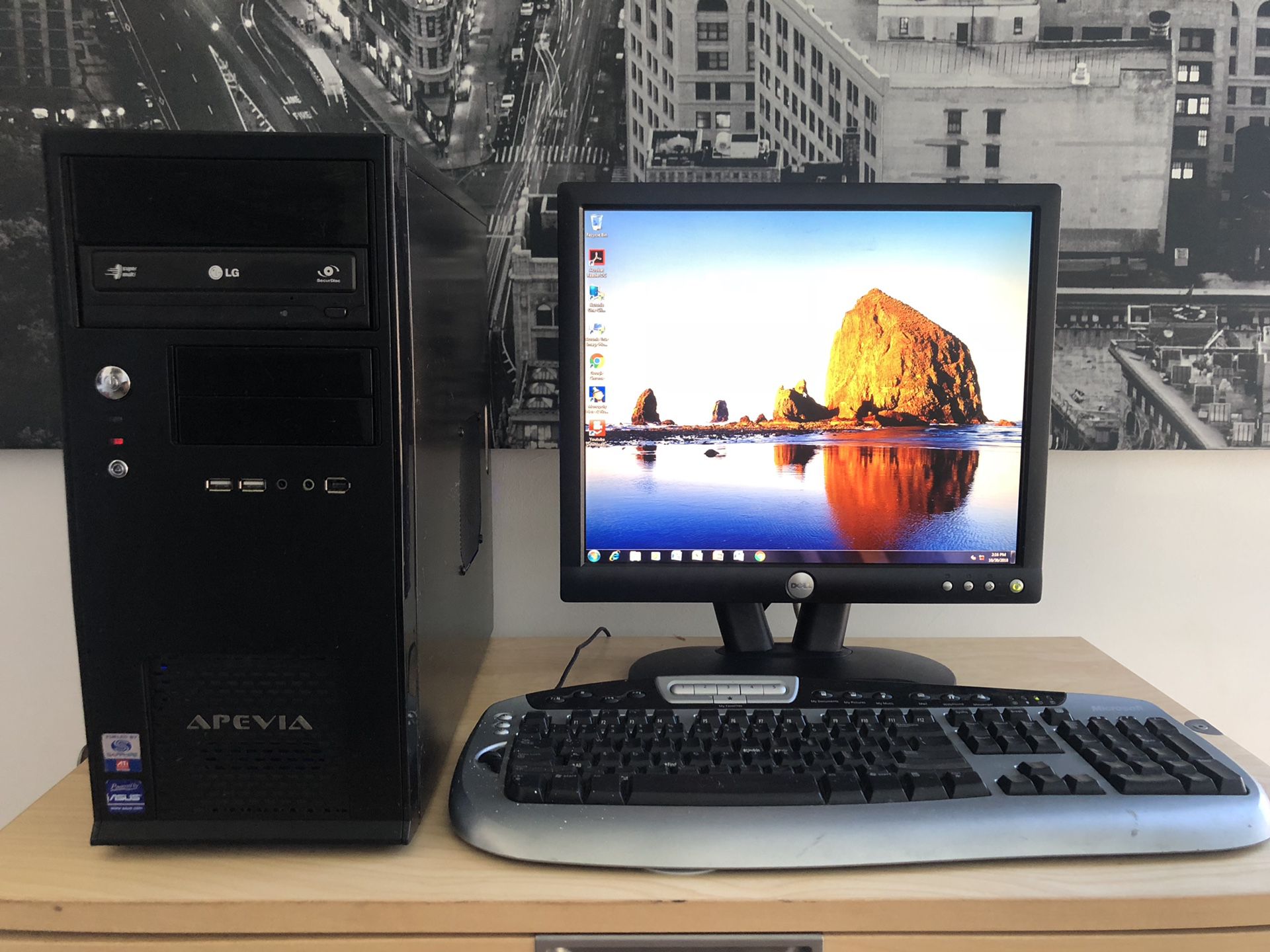 Desktop Computer- Dell Monitor + Keyboard + Tower