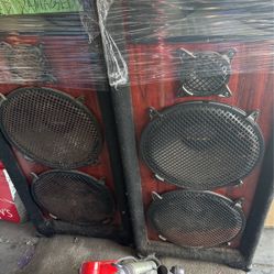 Speakers 