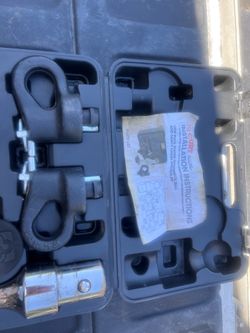 🚛 CURT Gooseneck Ball & Safety Chain Kit (Puck System) – $150