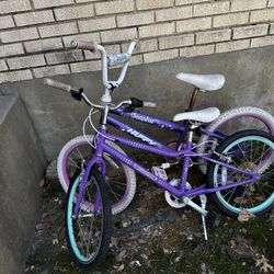 2 Kids Bicycles