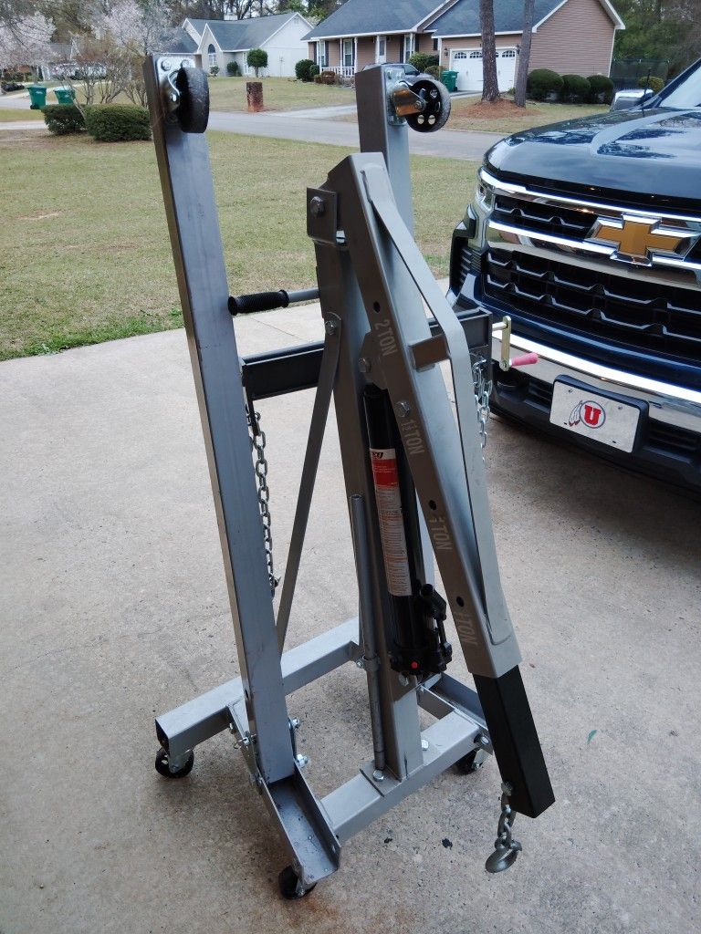 Engine Hoist Plus (Free Leveler), Gray