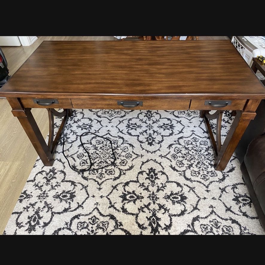 60” Solid Wood Office desk With Built In Power And USB! Must See! Look!