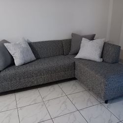 New Sectional Couch Ready For Pick Up O Delivery 