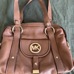 Michael Kors Leather Bag 