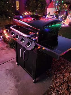 5 Burner Propane BBQ Grill 