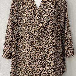 Women’s Croft & Barrow leopard print tunic blouse - sz L