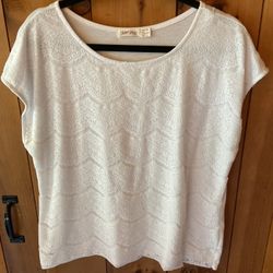 Women’s White top  Size XXL 20