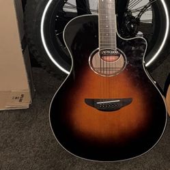 Yamaha Guitar 
