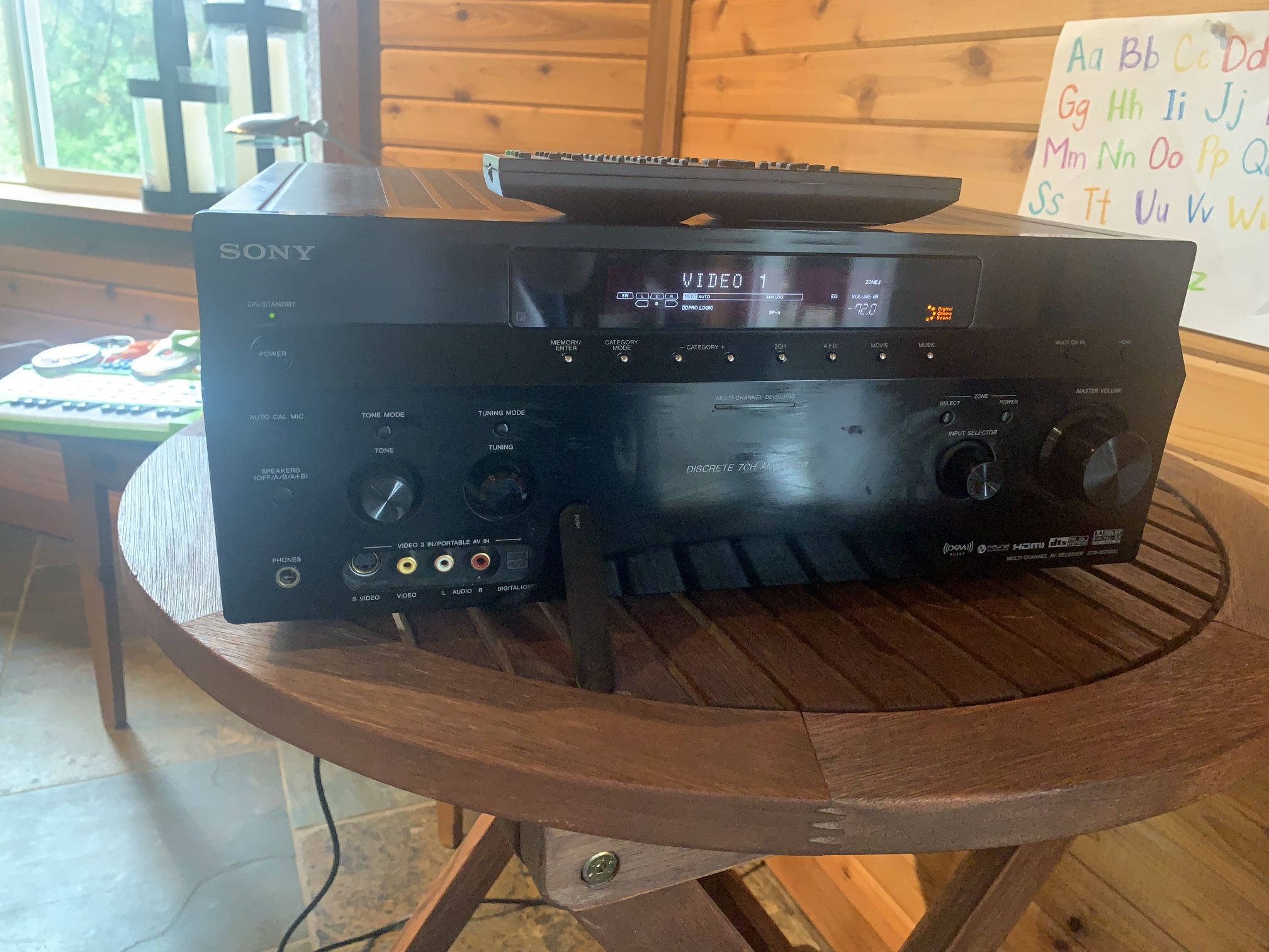 Sony STR DG1000 A/V Receiver. Multi channel. HDMI.