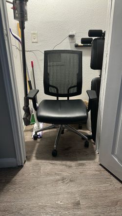 SitOnIt seating office chair