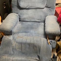 Recliner With Vibrating Seat And Back.