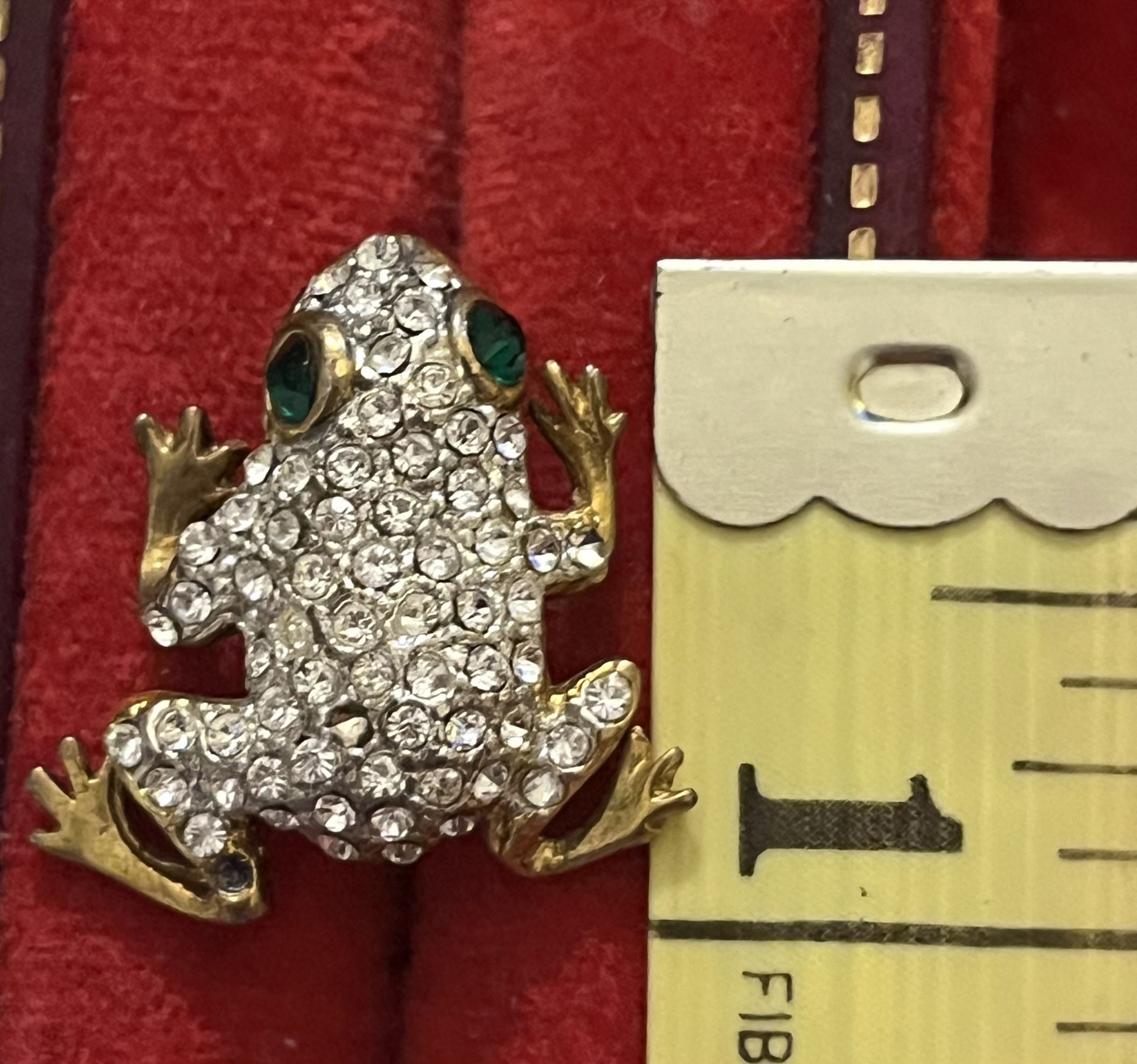 Vintage 1960s Rhinestone Frog Pin / Brooch 
