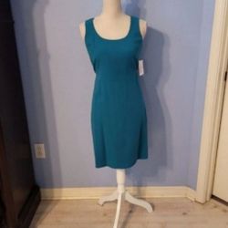 Vince Camuto Size 2 Womens Dress 
