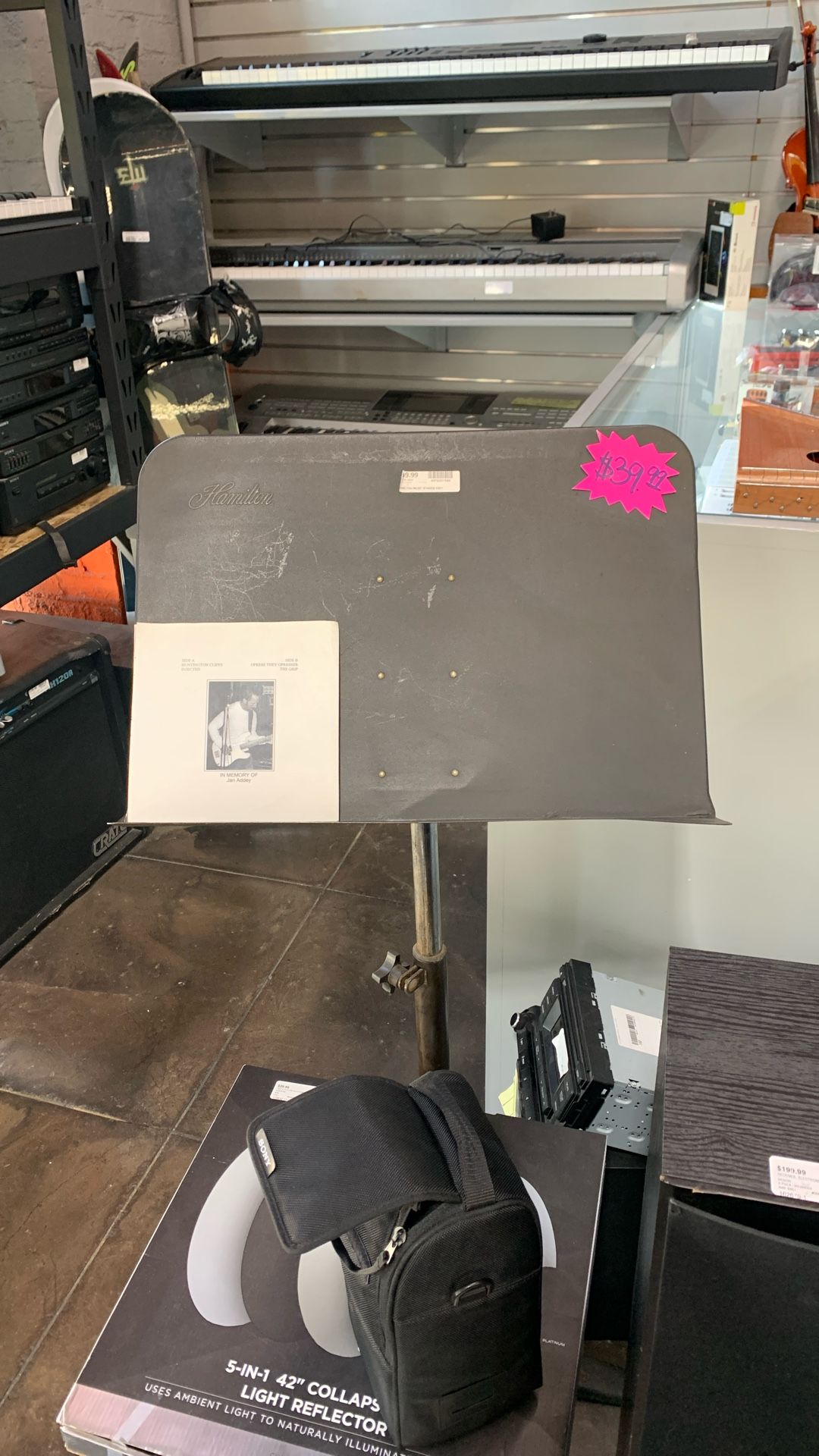 Hamilton Music Stand