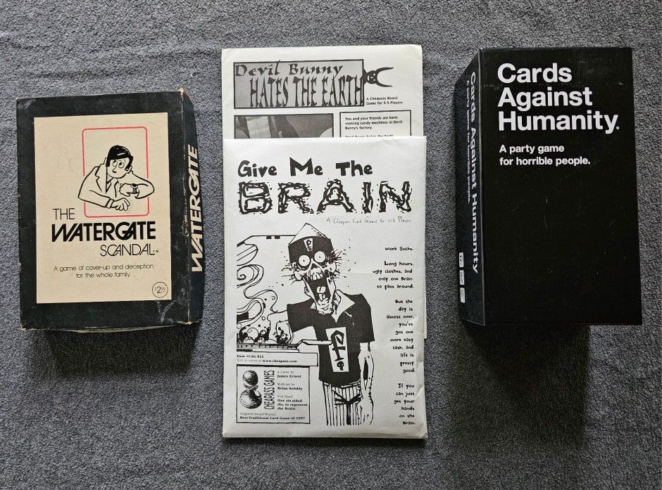 4-Game Bundle – Card & Board Games