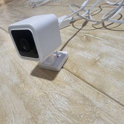 WYZE V3 Outdoor WATERPROOF COLORED NIGHT VISION SECURITY camera $20