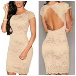 Nude Pink Lace Key-Hole Back Dress OS