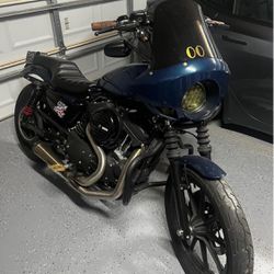 21 Harley Davidson 1200 