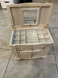Jewelry Box