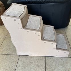 Large Dog Steps - As New - Bargain Price 