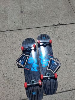 Skateboard