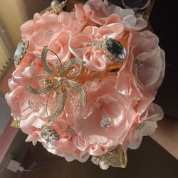 Quinceañera/sweet 16 Flower Bouquet💕