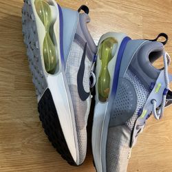 AIR MAXX