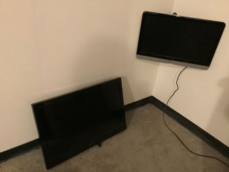 32” and 24” TVs