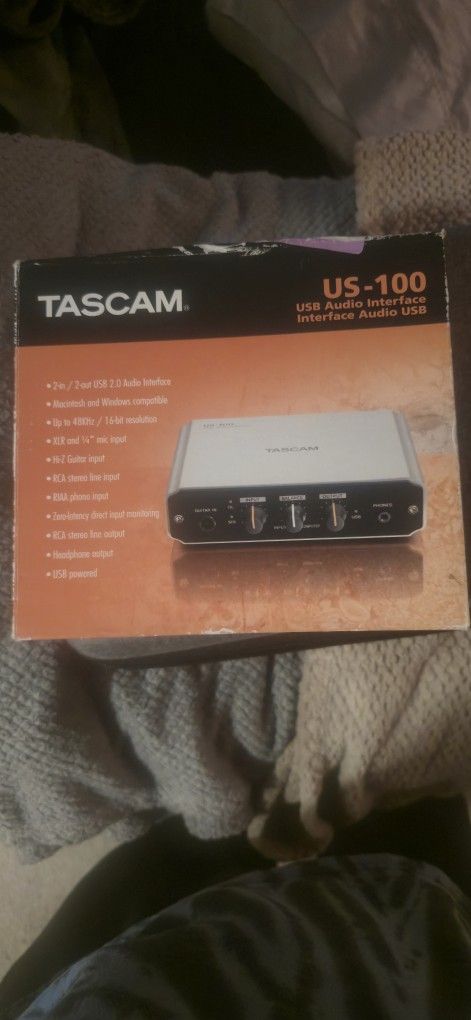 Tascam US-100 Audio Interface