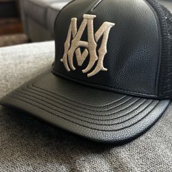 Amiri Hat