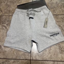 Essential Shorts 