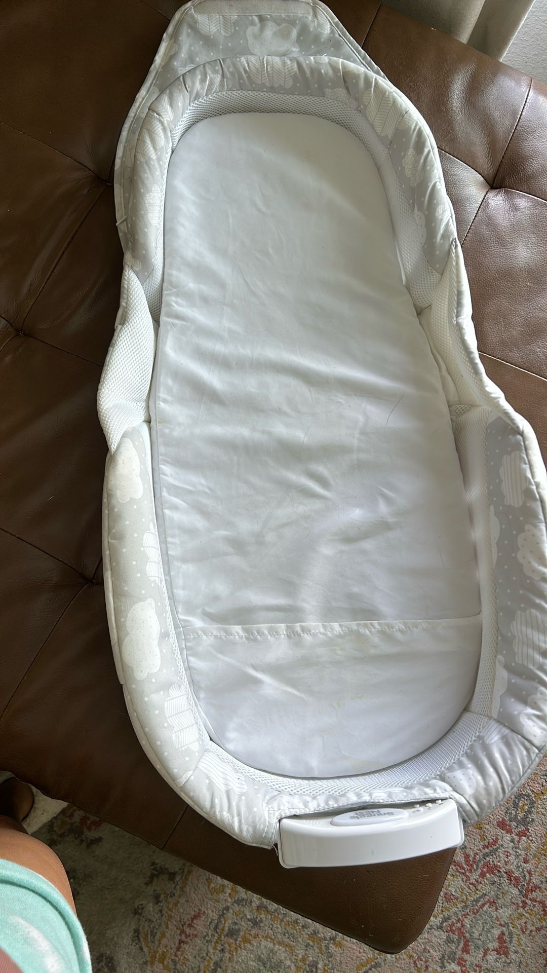 Snuggle Nest Portable Bassinet