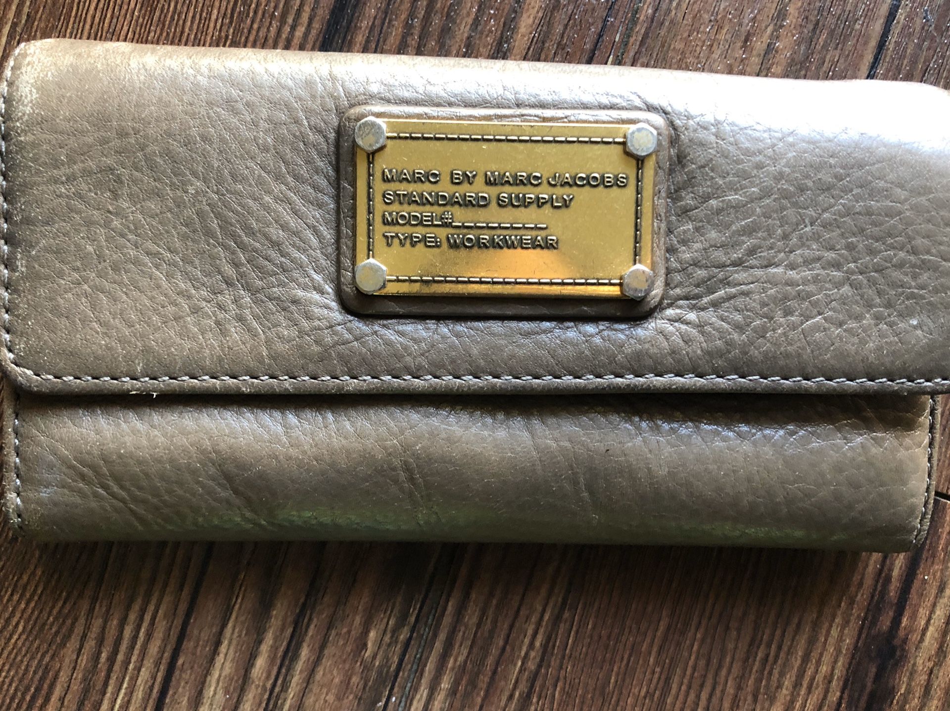 Marc Jacobs wallet