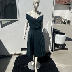 Vestido off shoulder