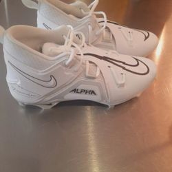 Men’s 10.5 Nike Alpha Menace Pro 3 Football Cleats - White - CT6649-109