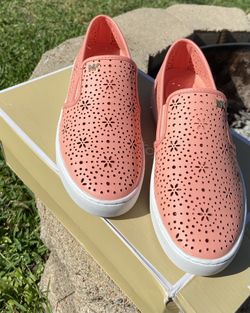 Michael Kors Sneakers Size 7