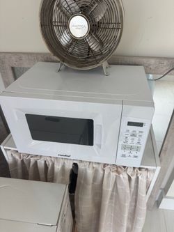 White microwave